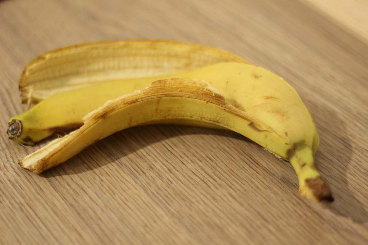 Non buttare la buccia della banana